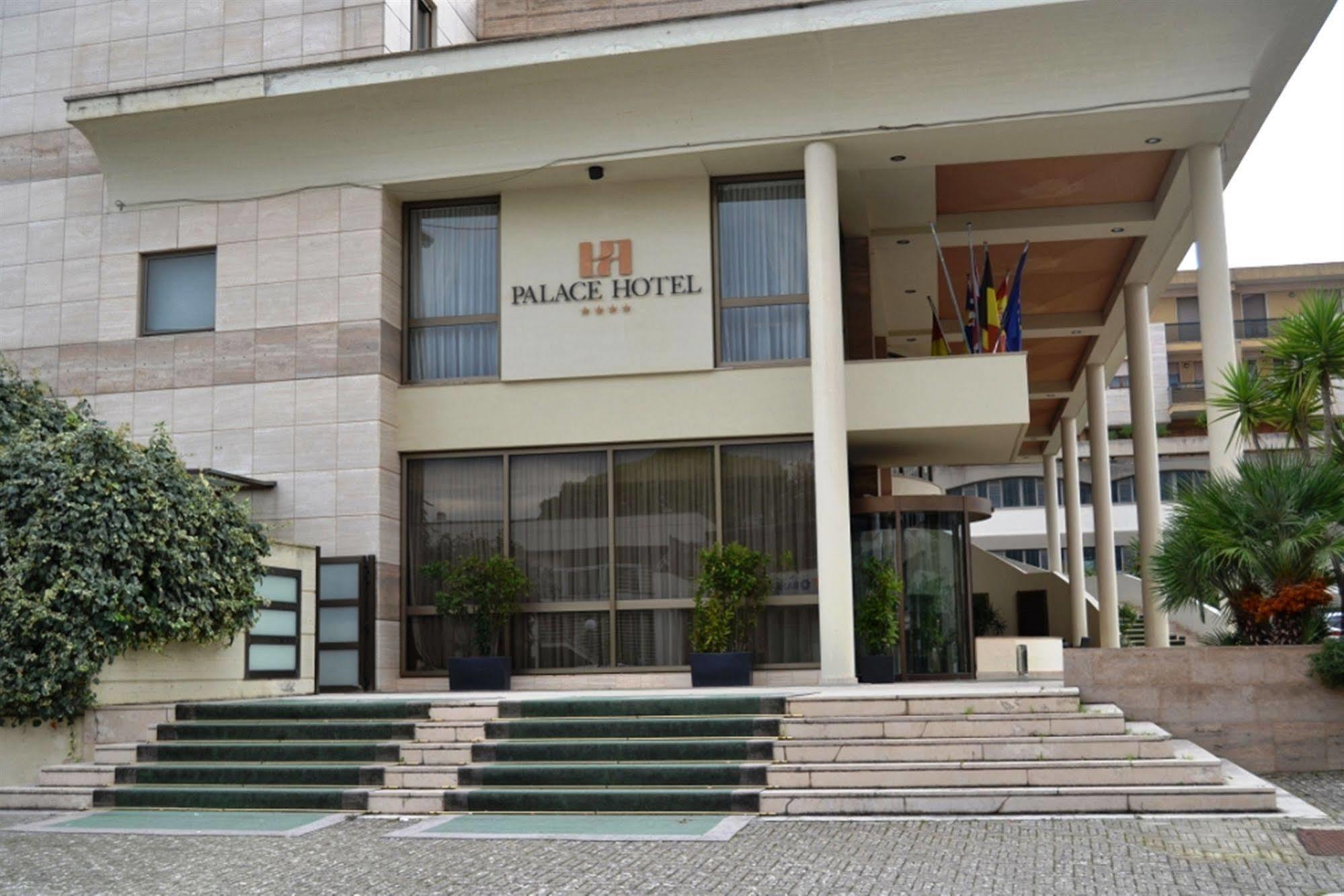 מטרה Palace Hotel מראה חיצוני תמונה